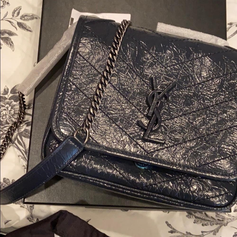 BRAND NEW W TAGS YSL Niki Chain Wallet Leather